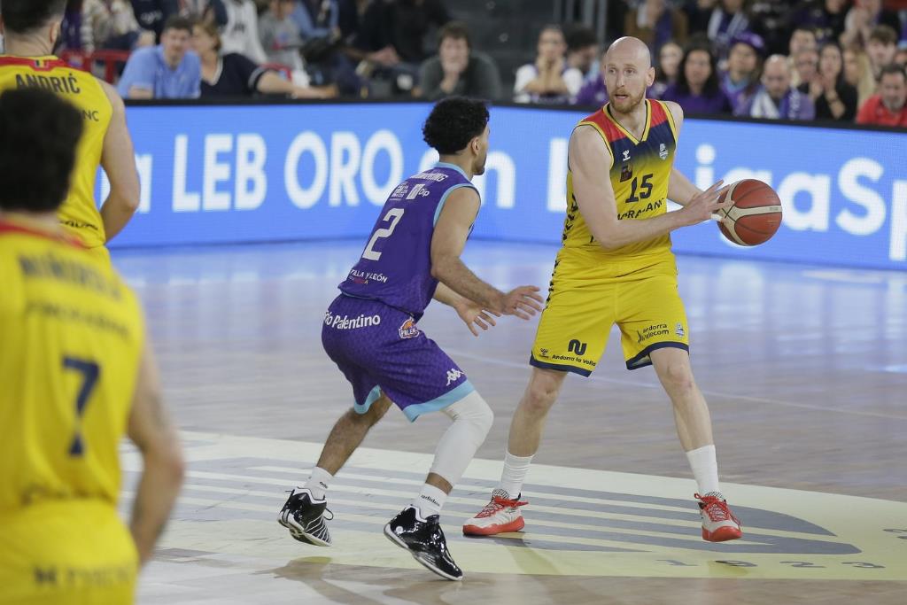 Examen de fortaleza en el gran duelo entre líderes en Andorra la Vella