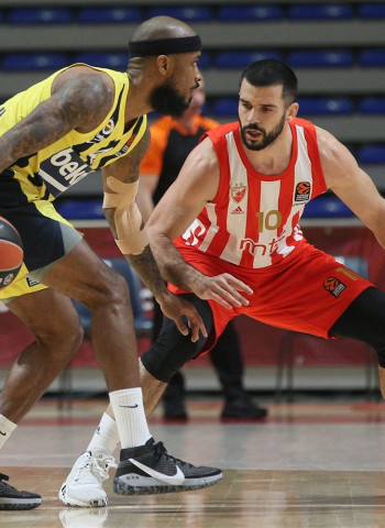 Lorenzo Brown sentencia a su ex Estrella Roja (71-73)