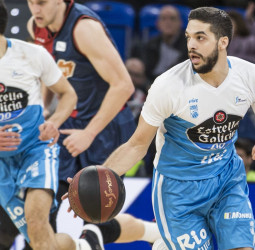Monbus Obradoiro peina el mercado en busca de un base