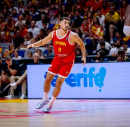 Guillem Ferrando se incorpora a la concentración de la Selección