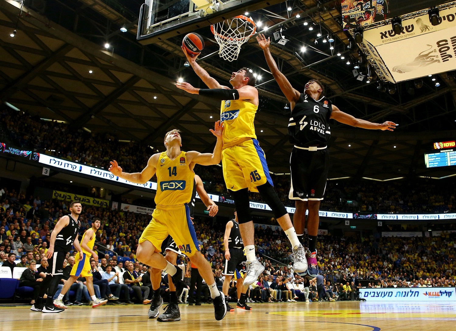 El Maccabi domina a placer al ASVEL Villeurbanne (93-62)