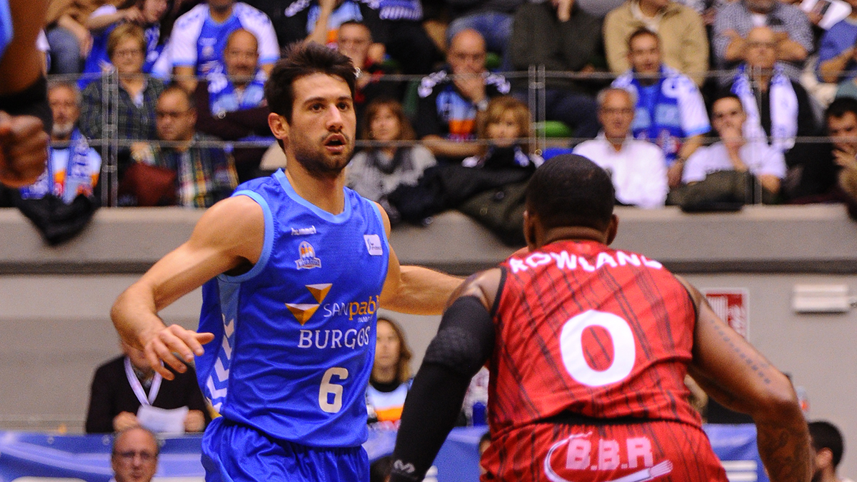 Cita imperdible de baloncesto en el Coliseum