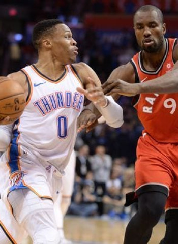 Celtics puede con los Hornets, Maverics y Hawks dan la sorpresa, y George & Westbrook liquidan a los Raptos