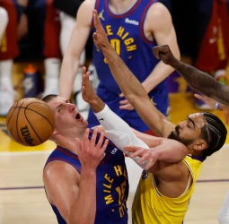 Los Nuggets siguen siendo una pesadilla para los Lakers, 105-112 [3-0]