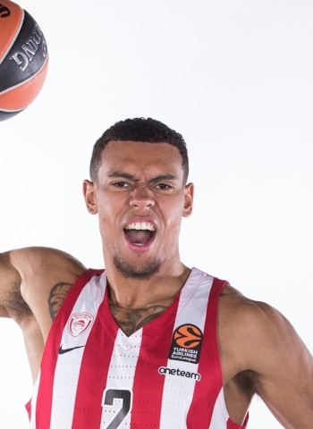 Disfruta de las mejores jugadas de la jornada 20 de la EuroLeague