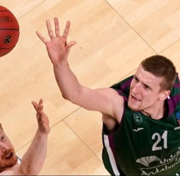El Unicaja cae en un final de infarto ante el ratiopharm Ulm (90-94)