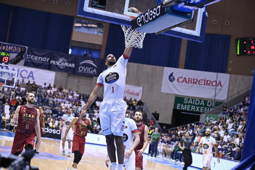 Monbus Obradoiro rompe su mala racha a costa de UCAM Murcia (81-79)
