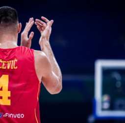 Montenegro se despide del Mundial ganando a Grecia (73-69)