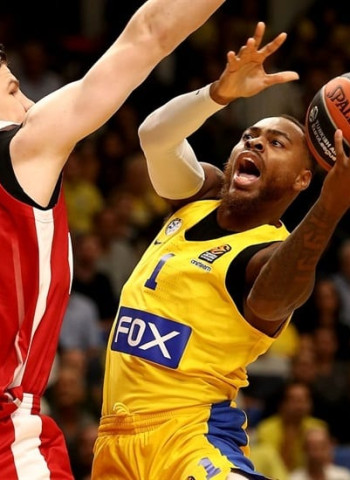 El rebote marcó la diferencia entre el Maccabi y el Armani Milán (79-68)
