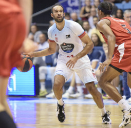 Bender y Blazevic le ganan la batalla a Marc Gasol (89-63)