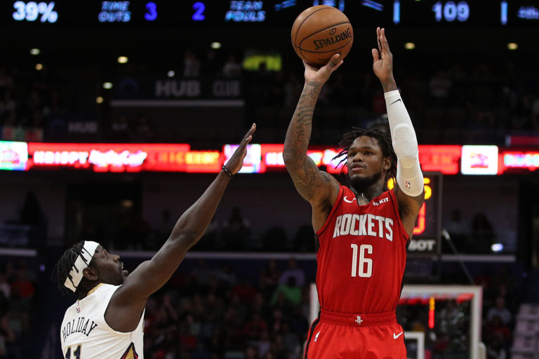 Los Angeles Lakers refuerzan su línea exterior con Ben McLemore