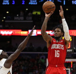 Los Angeles Lakers refuerzan su línea exterior con Ben McLemore