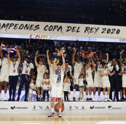 El Real Madrid se muestra imparable hasta el título de copa del Rey (68-95)