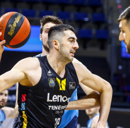 No tocaba milagro para el Estudiantes (101-77)
