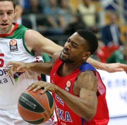 Esfuerzo sin premio del Laboral Kutxa en Moscú (90-78)