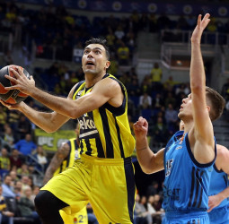 Sloukas abandona el Fenerbahce rumbo al Olympiacos