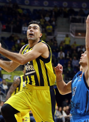 Sloukas abandona el Fenerbahce rumbo al Olympiacos