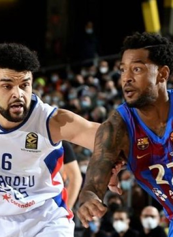 El Barça recupera buenas sensaciones y supera a Efes (82-77)