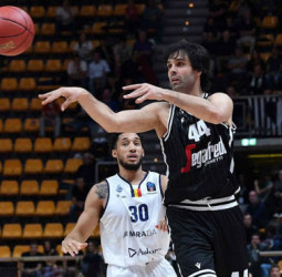 La Virtus de Teodosic supera la resistencia del Andorra (87-72)
