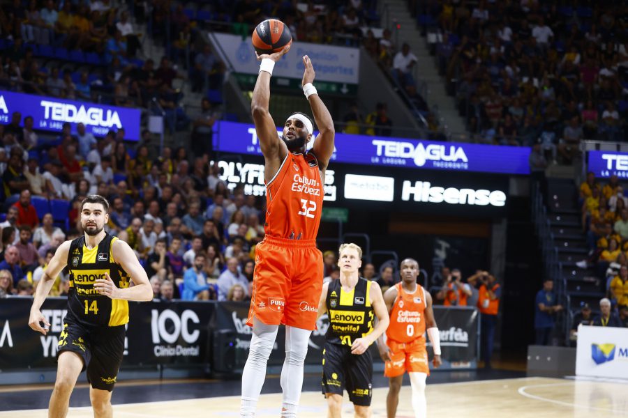 Valencia Basket suma la primera en la pista del Lenovo Tenerife (86-94)
