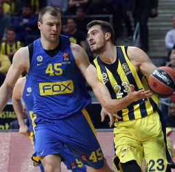 Guduric marca el camino del Fenerbahce ante el Maccabi (87-73)