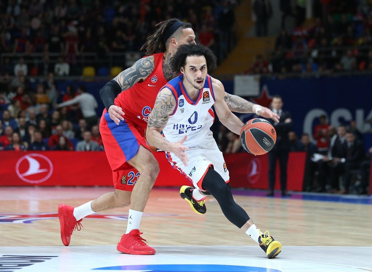 Shane Larkin será de los mejor pagados en Europa