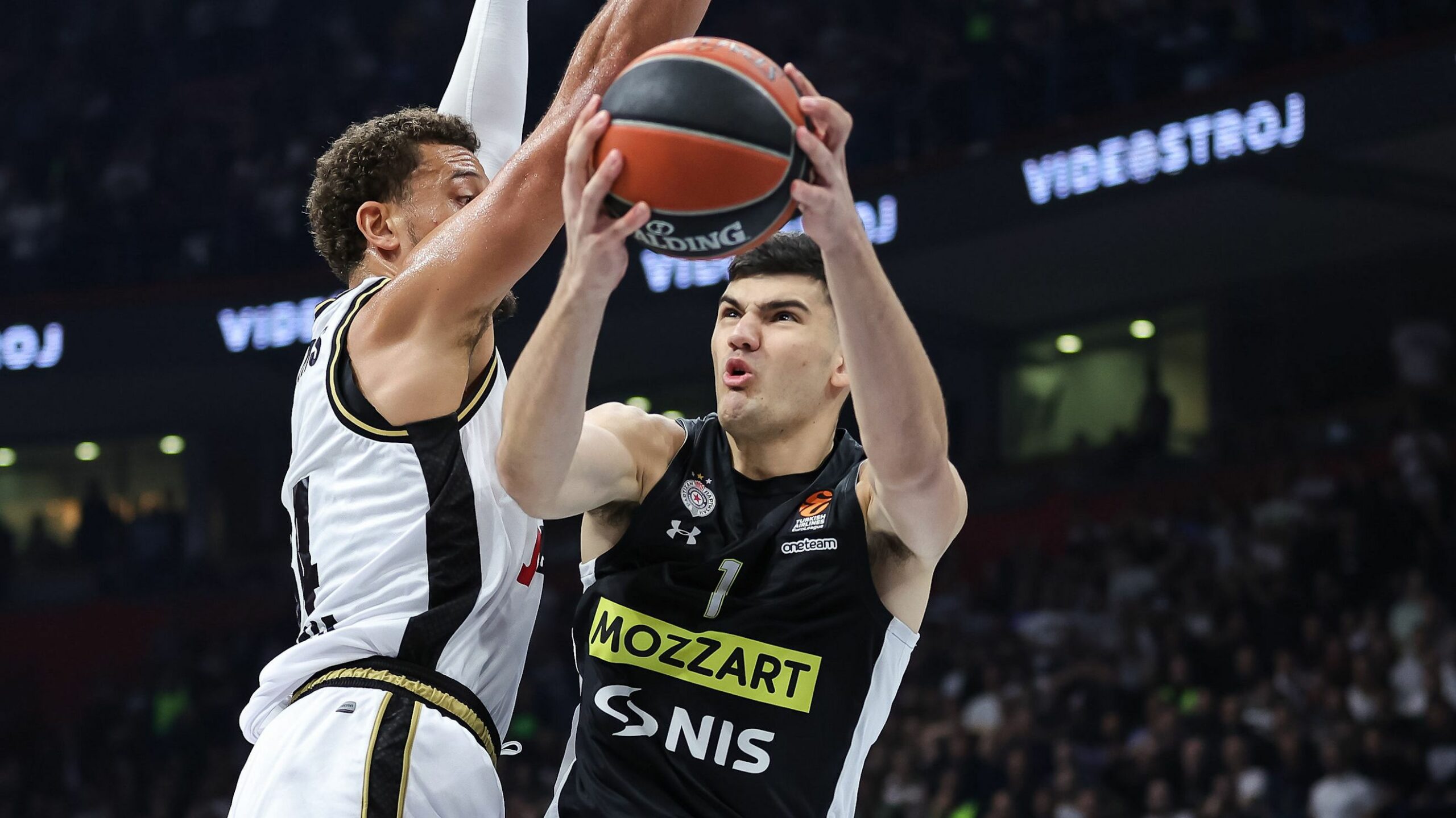 Tristan Vukcevic saldrá cedido al Peristeri