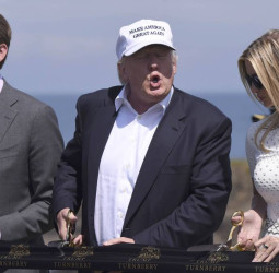 Equipos de la NBA hacen boicot a los hoteles de Donald Trump