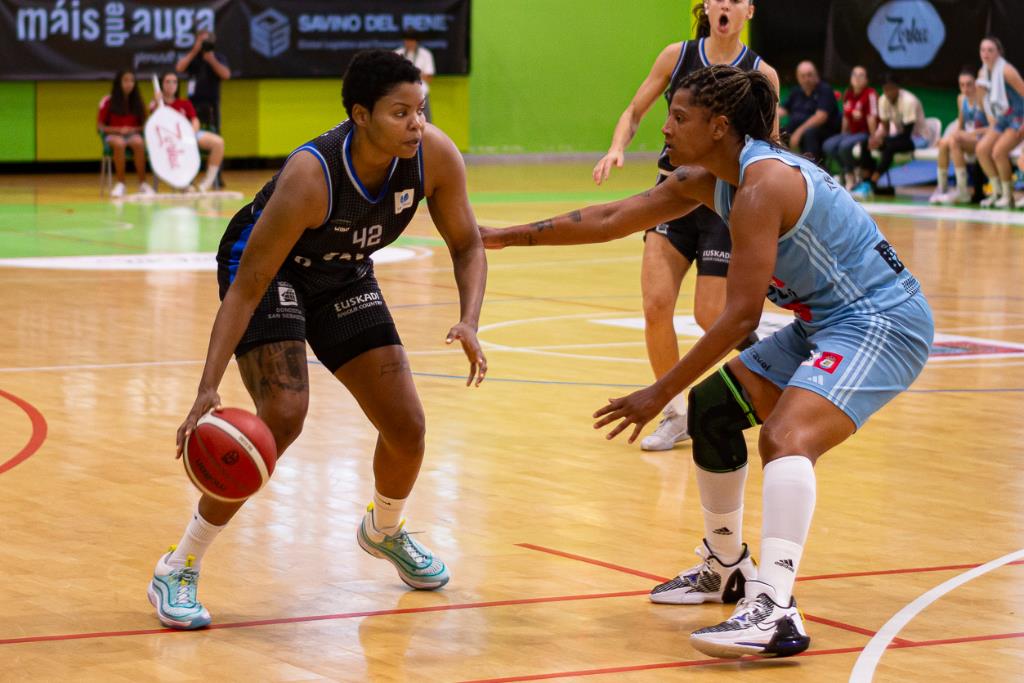 Los billetes a la Copa de la Reina, en juego en la jornada más navideña