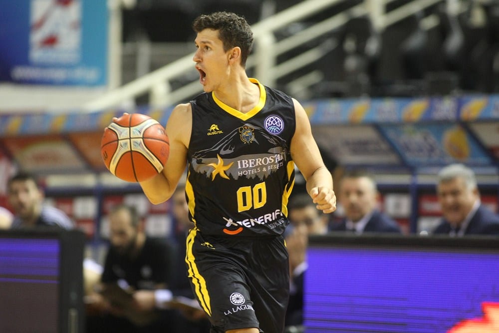 El Iberostar Tenerife gana al PAOK con un gran último cuarto (74-79)