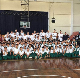 El Rio Natura Monbus visita a los alumnos del Colegio La Salle de Arequipa