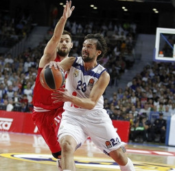 El Madrid se estrena en la Euroliga con una gran victoria ante Olympiacos (83-65)