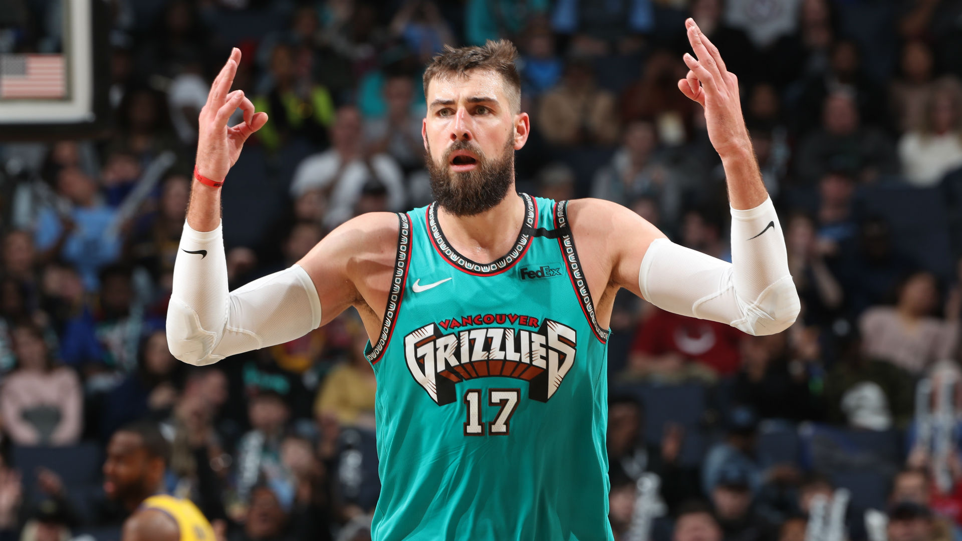 Valanciunas a los Pelicans, Steven Adams a los Grizzlies