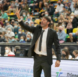 Mumbrú: "Contra el Burgos vamos a tener que sudar hasta el último segundo"