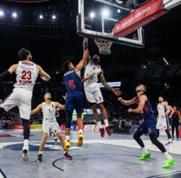 Lucha sin recompensa para Bitci Baskonia ante el CSKA (74-80)