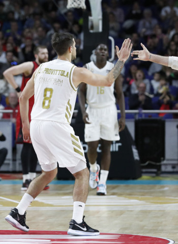 Tercera victoria de la semana para el Real Madrid (92-70)