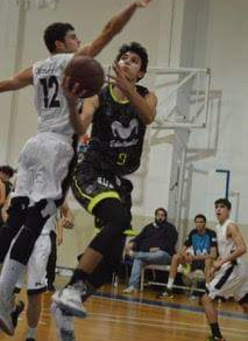 Movistar Estudiantes mete miedo y suma su segundo triunfo en el ‘XXIII Fred Olsen Express International Basketball Tournament’