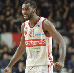 Unicaja se refuerza de cara a los Playoffs con Cristian Eyenga