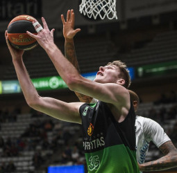 El UCAM Murcia negocia con Simon Birgander