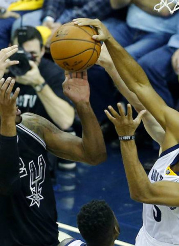 [2-1] Todo cambia con Memphis jugando al amparo de su FedEx (94-105)