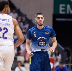 Edgar Vicedo apunta al Lenovo Tenerife