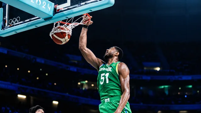 Caboclo se lleva por delante a Japón, 84-102