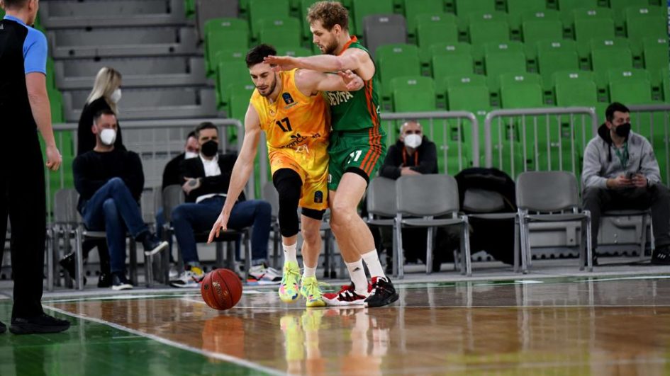 Contundente victoria del Gran Canaria en Eslovenia para tomar el liderato europeo (60-75)