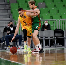 Contundente victoria del Gran Canaria en Eslovenia para tomar el liderato europeo (60-75)