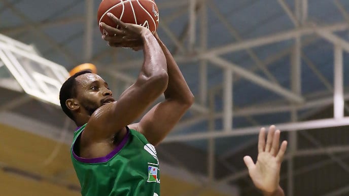 Fenerbahçe supera al Unicaja tras la disputa de tres prórrogas (104-112)