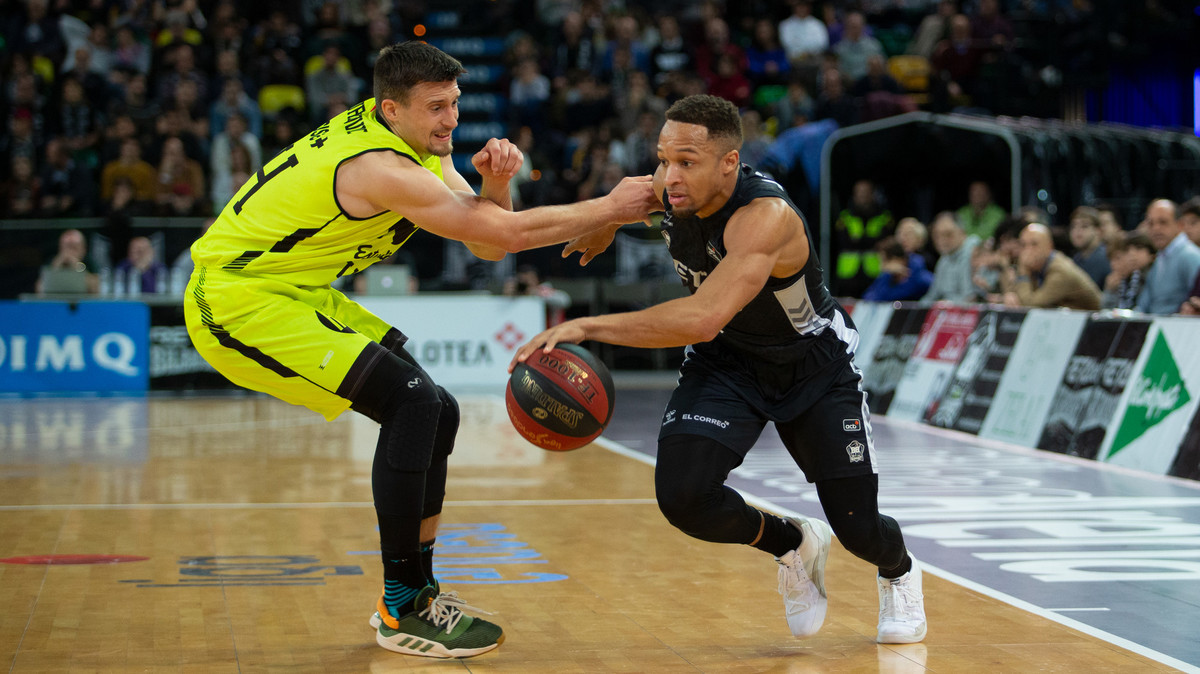 Retabet Bilbao impuso su ley en el último cuarto (87-80)