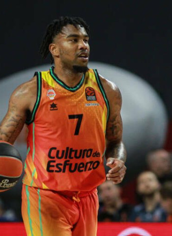 El Fenerbahce negocia con Chris Jones