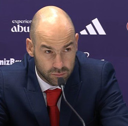 Mónaco reafirma su proyecto y mantiene a Spanoulis al frente