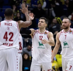 El Milán supera al Fenerbahçe en el partido de recuperación de la 24ª jornada, 75-82