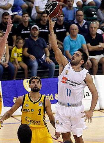 Gran estreno del Madrid en la pretemporada (79-51)